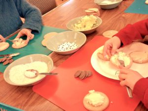 making sheep cookies